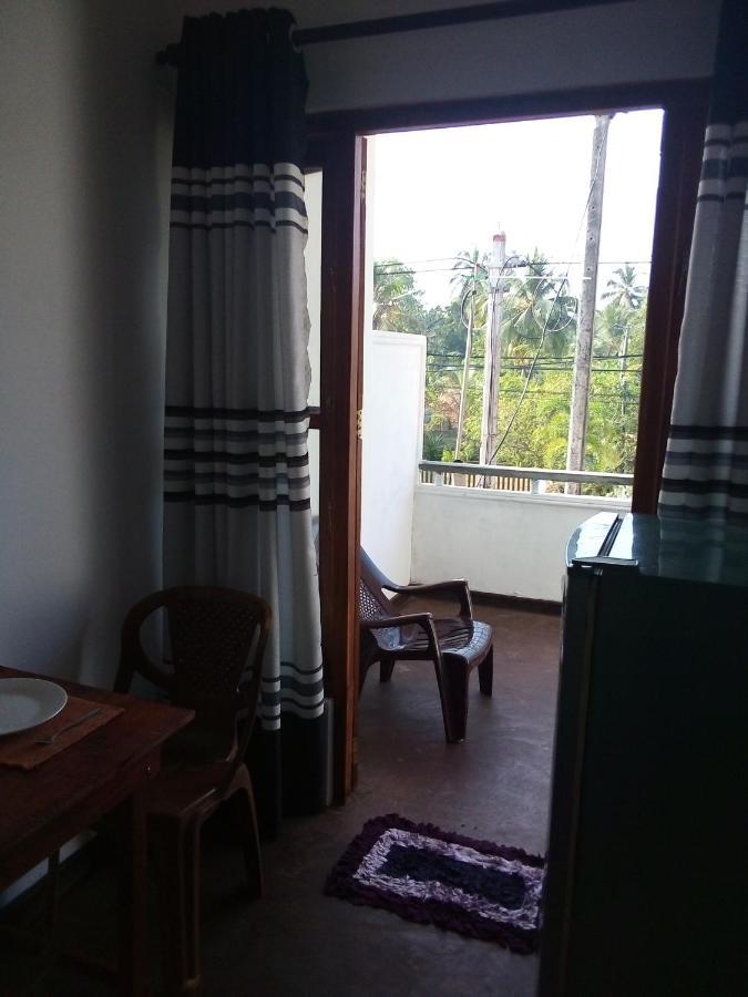 Villa Maleena Hikkaduwa Bagian luar foto