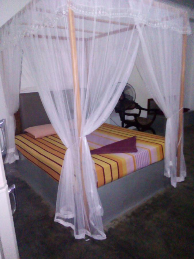 Villa Maleena Hikkaduwa Bagian luar foto