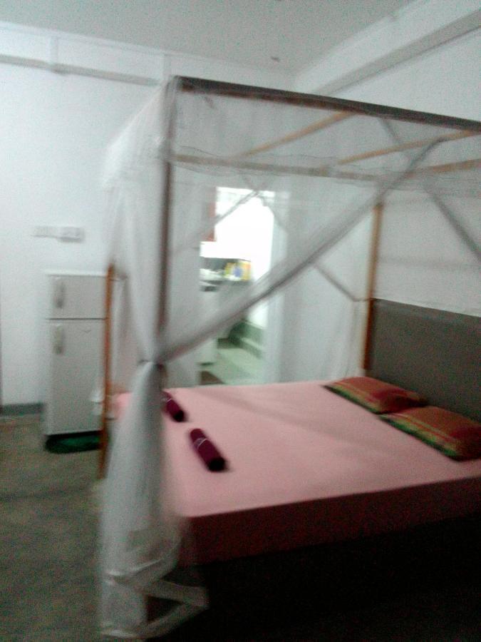 Villa Maleena Hikkaduwa Bagian luar foto